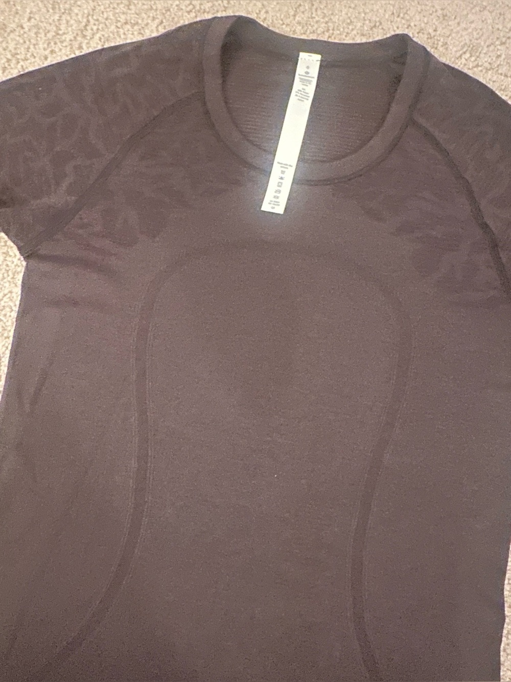 Lululemon tight long purplish black stretchy top-size 6